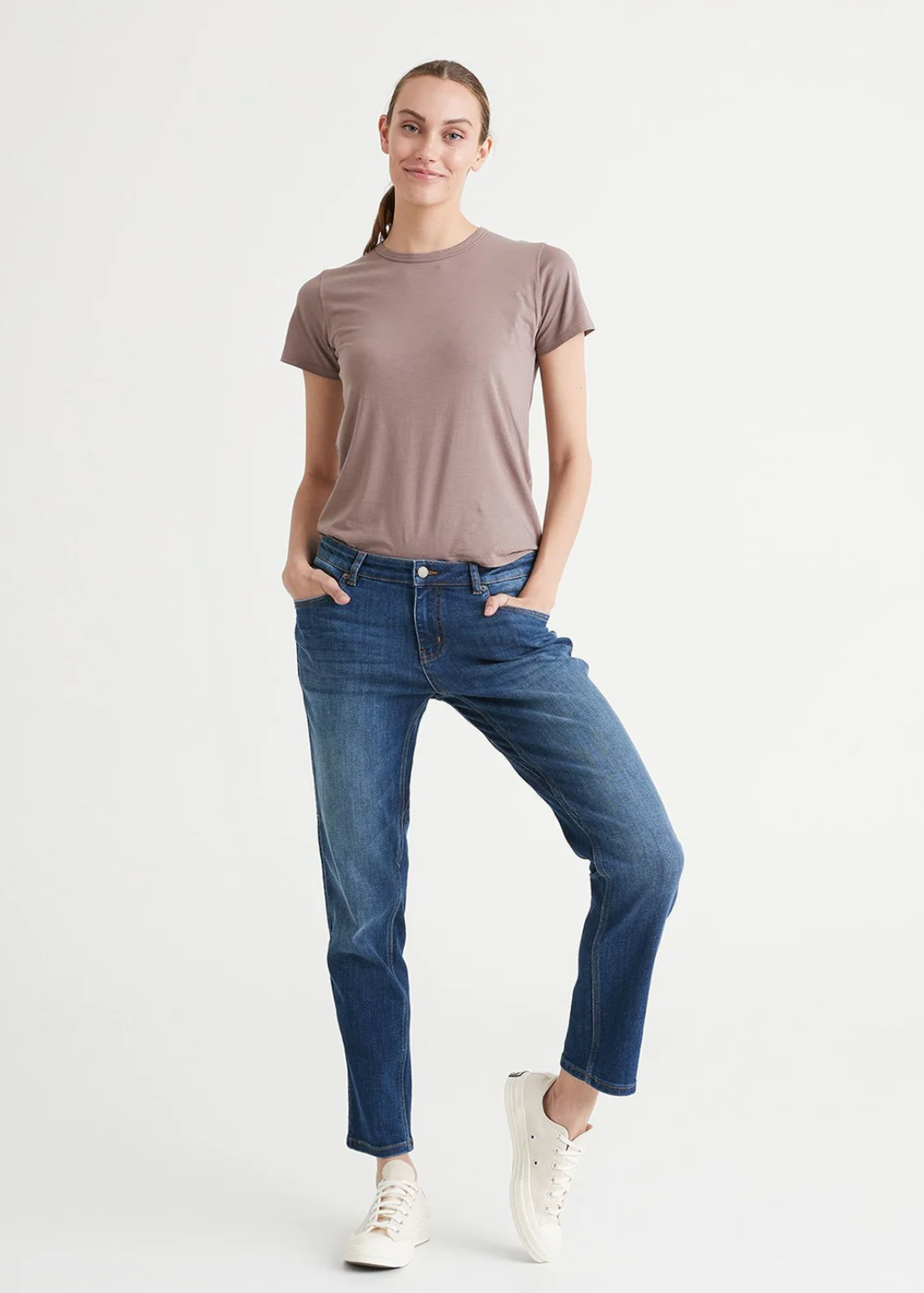 Performance Denim Girlfriend Jean