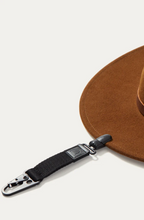 Proper Hat Clip