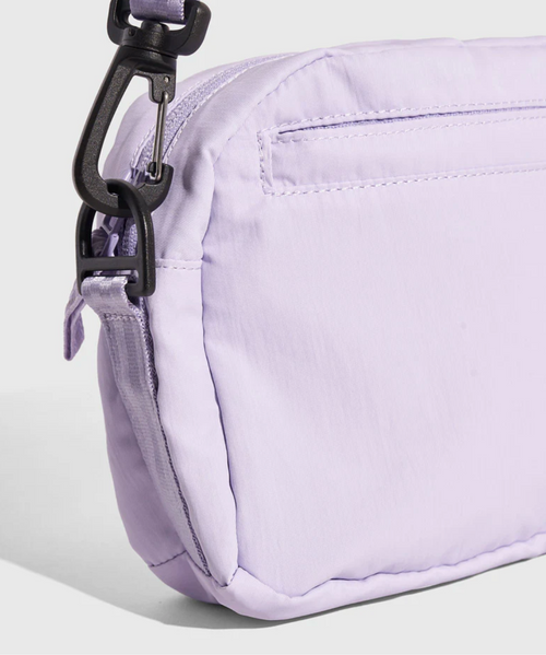 (Re)active 2L Convertible Crossbody