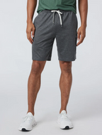 Sunday Performance Short 8"