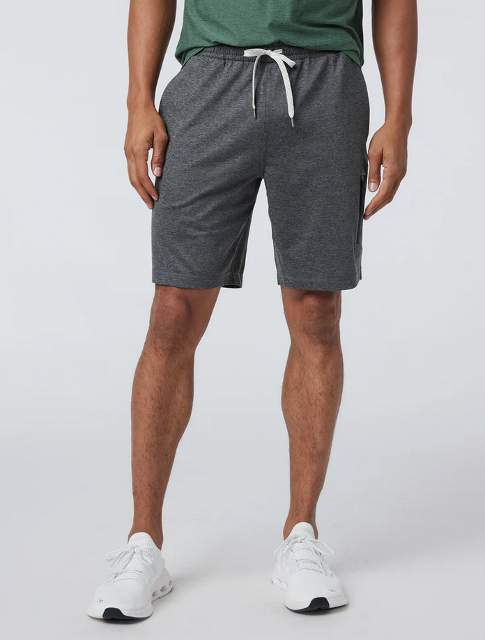 Sunday Performance Short 8"