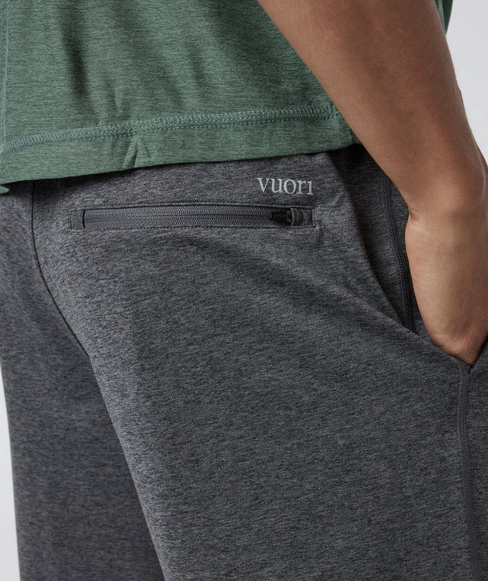 Sunday Performance Short 8"