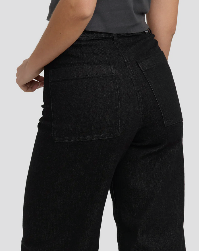 Free Fall High-Waist Pant