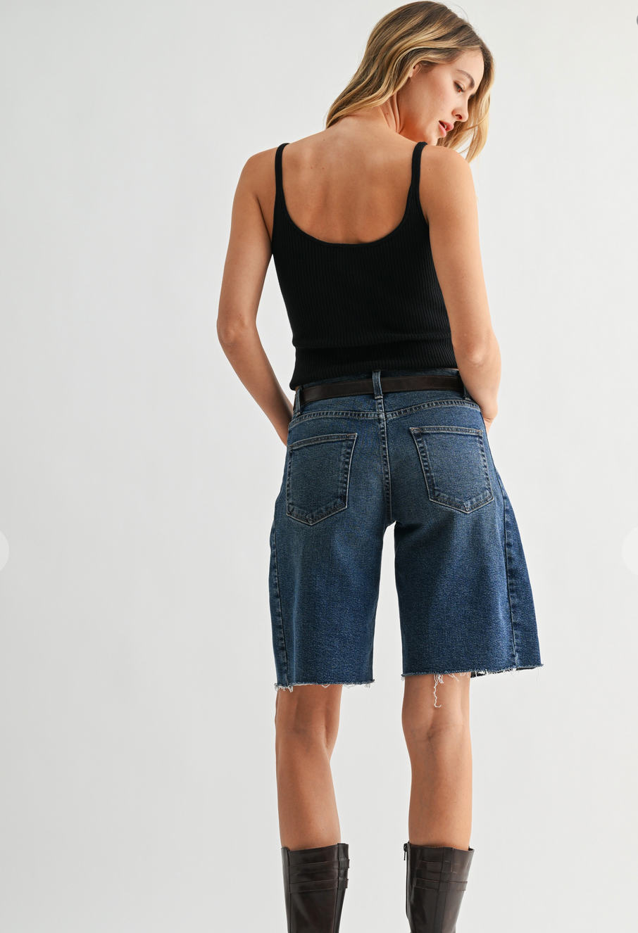 Seamed Longer Short