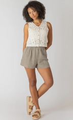 Sunlit Stitch Knit Vest