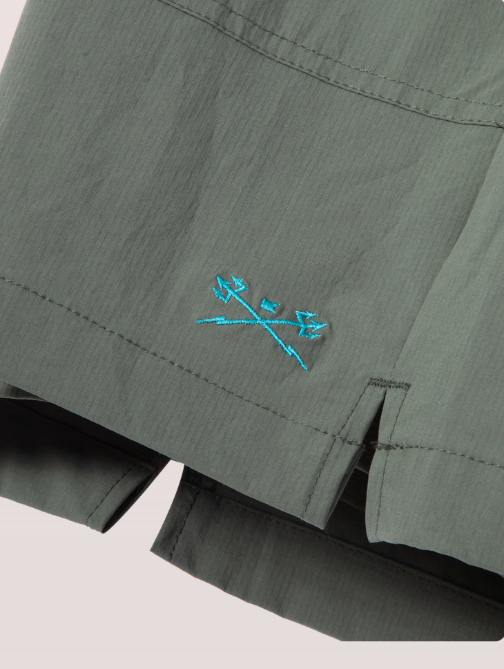 Warwick Camp Short