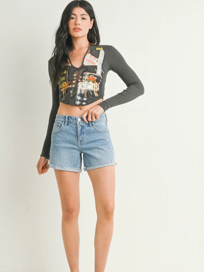 Mid Rise Cuffed Shorts