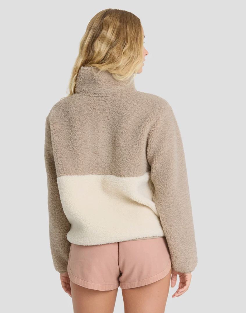 Horizon Sherpa Mock Neck Sweatshirt